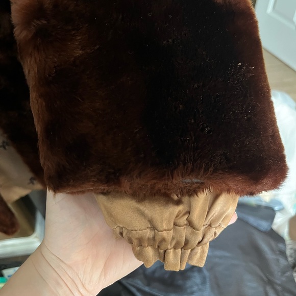 Lamb fur coat - Picture 3 of 4